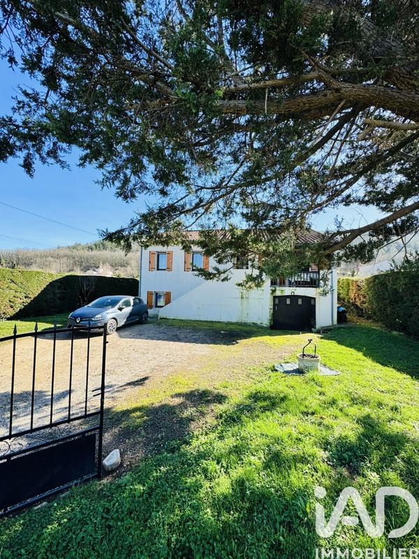 Maison - 107 m² - 5 pièces