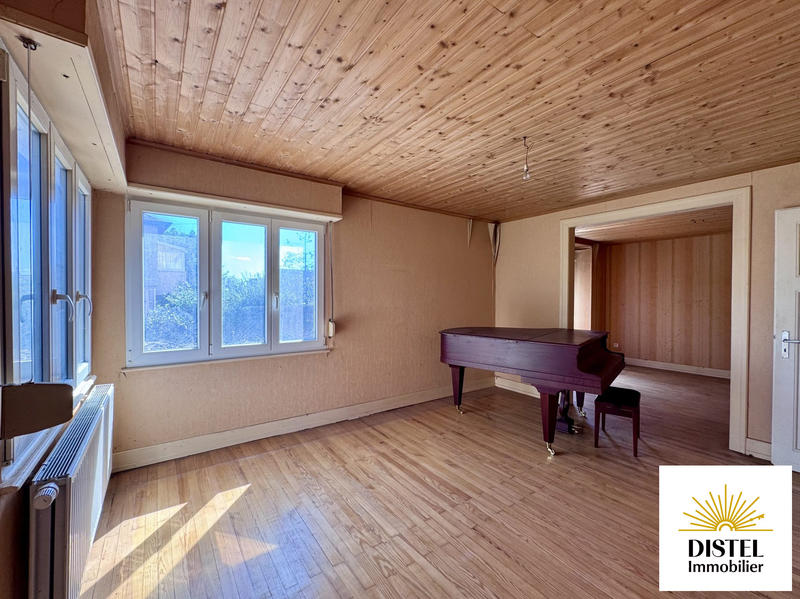 Maison - 167 m² - 8 pièces