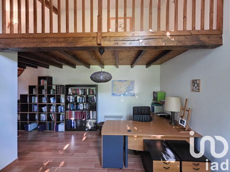 Maison - 380 m² - 12 pièces