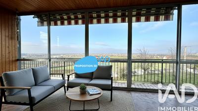 Maison - 121 m² - 7 pièces