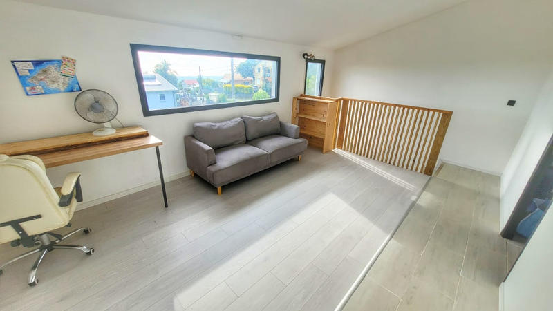 Maison - 88 m² - 4 pièces