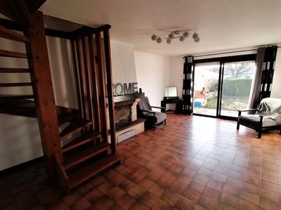 Maison - 95 m² - 5 pièces