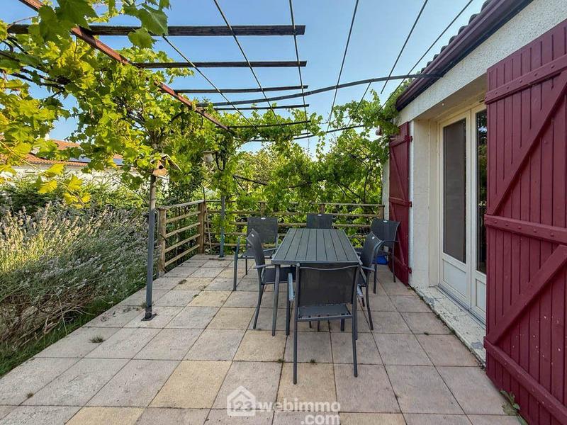 Maison - 94 m² - 5 pièces