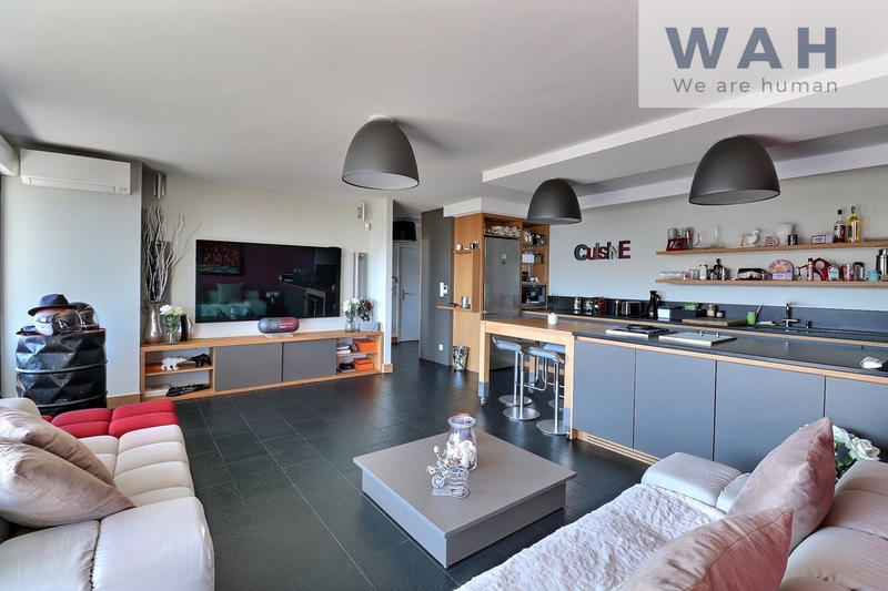 Appartement - 98 m² - 3 pièces