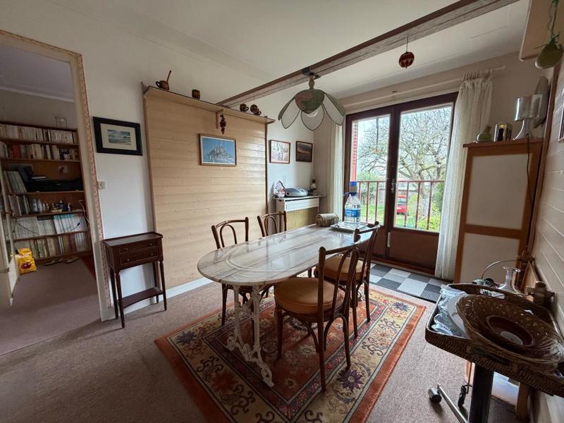 Maison - 77 m² - 5 pièces