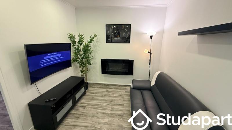 Chambre - 11 m² - 1 pièce