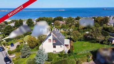 Maison traditionnelle - 134 m² - 5 pièces