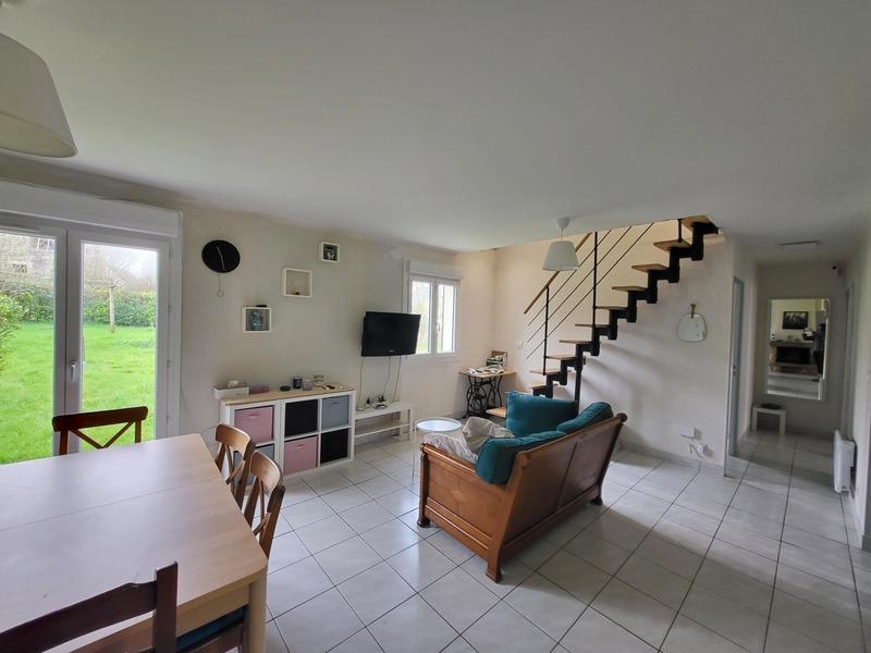 Maison - 120 m² - 8 pièces