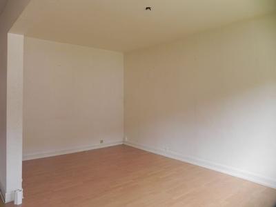 Appartement - 120 m² - 5 pièces