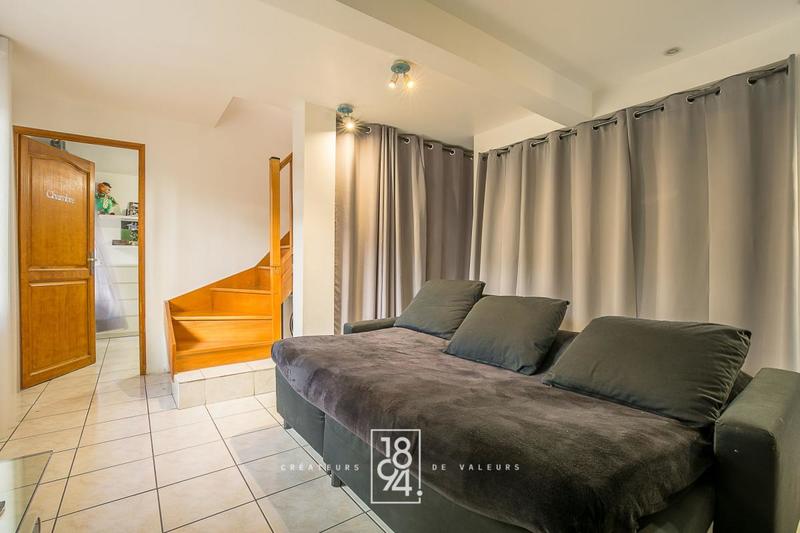 Appartement - 81 m² - 4 pièces