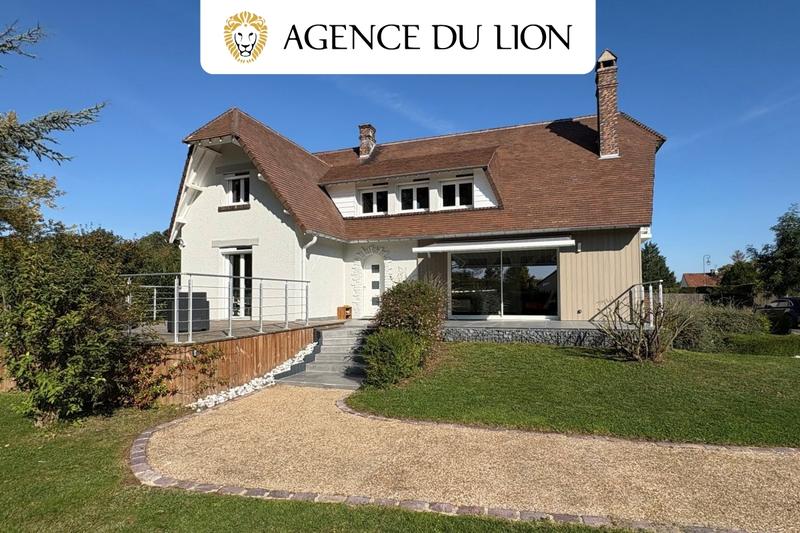 Maison - 217 m² - 8 pièces