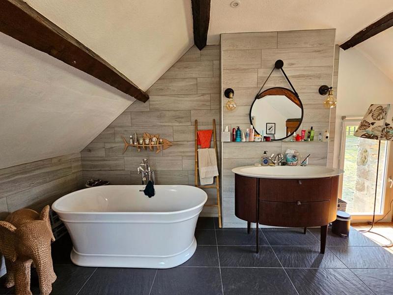 Longère - 181 m² - 6 pièces