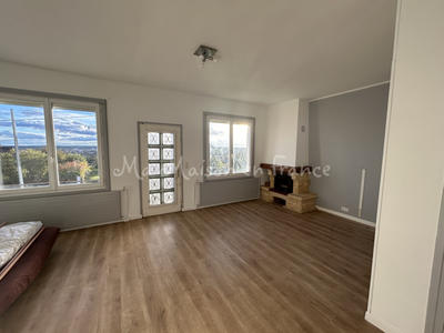 Maison - 110 m² - 6 pièces