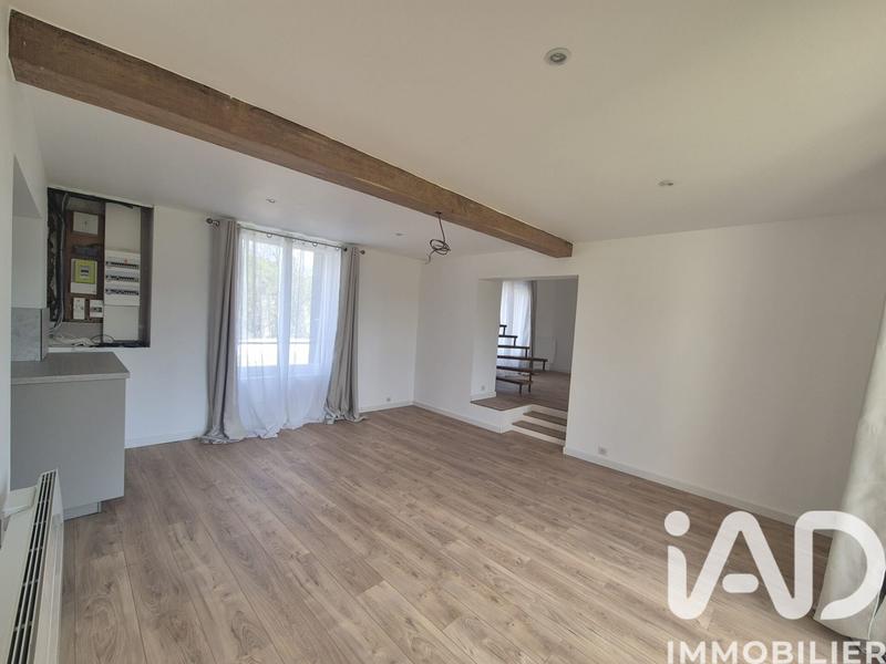 Maison - 96 m² - 5 pièces