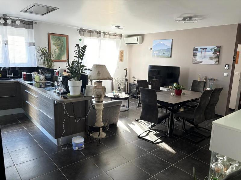 Villa - 83 m² - 4 pièces