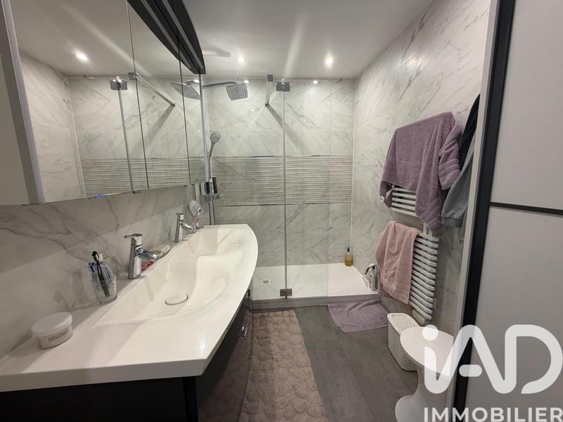 Maison - 152 m² - 7 pièces