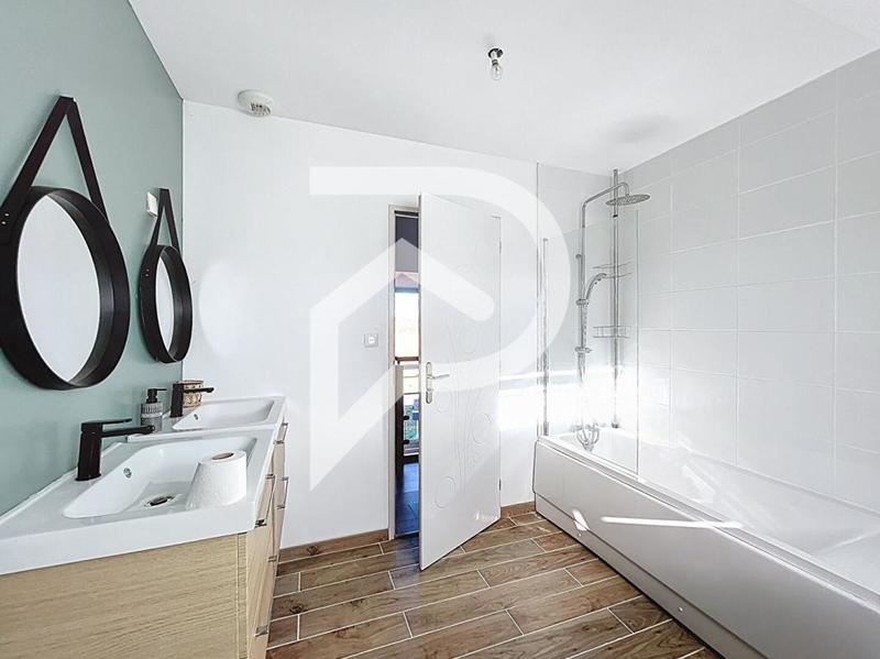 Pavillon - 145 m² - 5 pièces