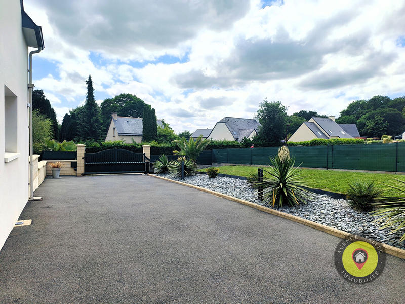 Maison - 168 m² - 6 pièces