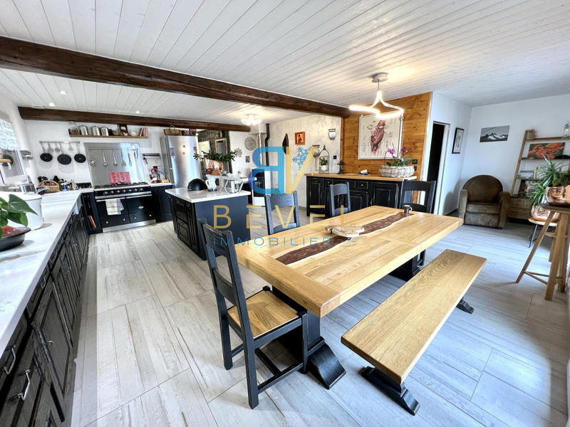 Châlet - 150 m² - 6 pièces