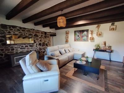 Maison - 93 m² - 3 pièces