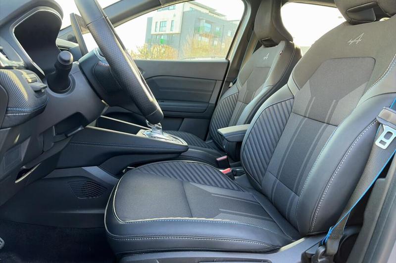 Renault Captur E-Tech full hybrid 145 ch esprit Alpine