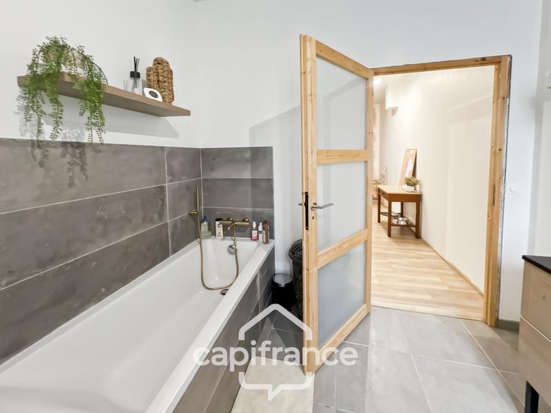 Maison de village - 143 m² - 5 pièces