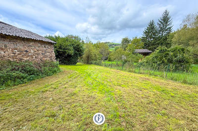 Maison - 224 m² - 8 pièces