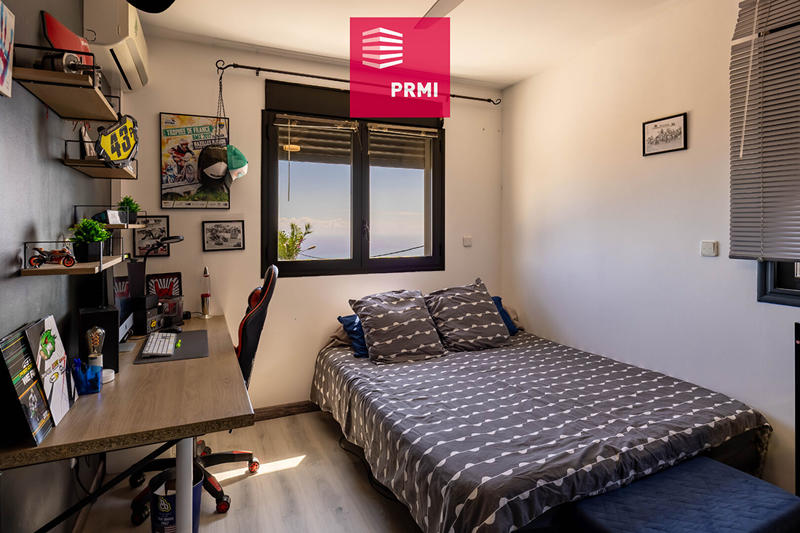 Maison - 157 m² - 6 pièces