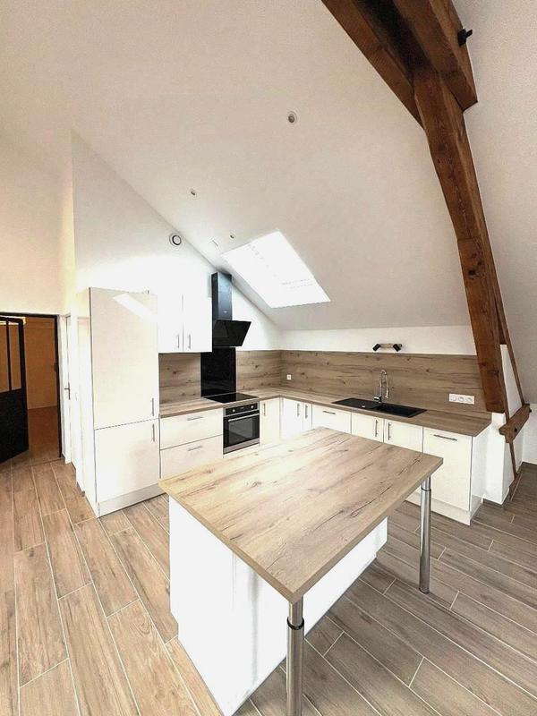 Appartement - 140 m² - 4 pièces