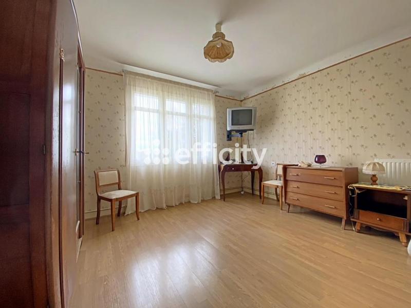 Pavillon - 110 m² - 5 pièces