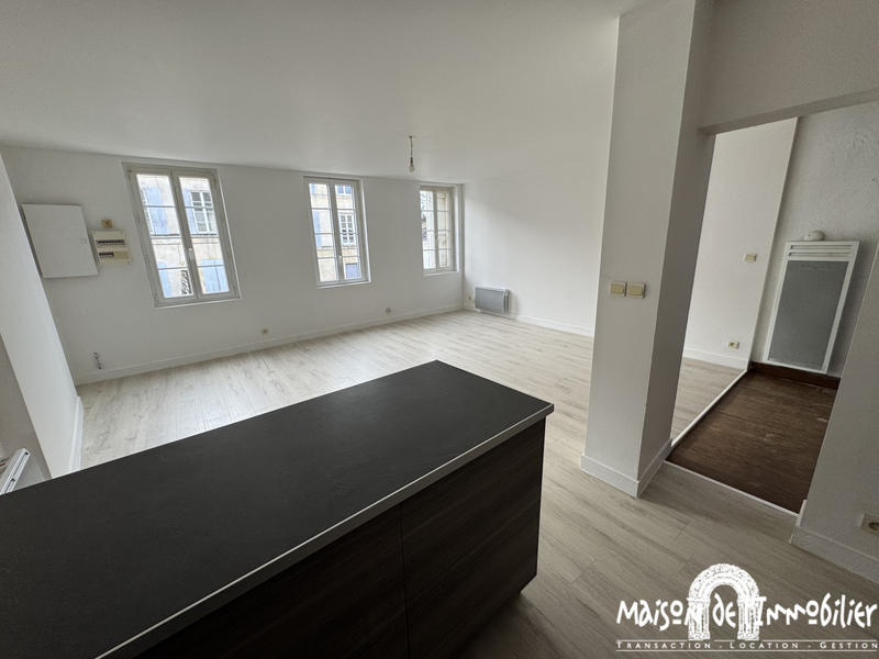 Immeuble - 106 m² - 4 pièces