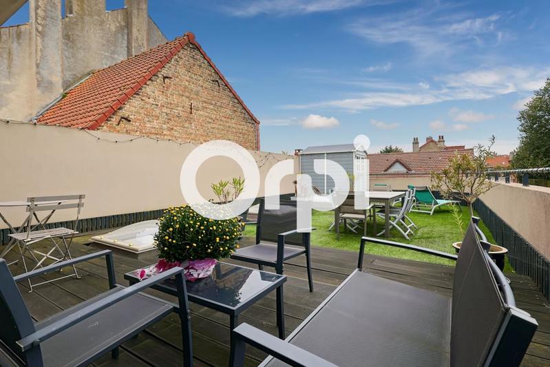 Maison - 203 m² - 5 pièces