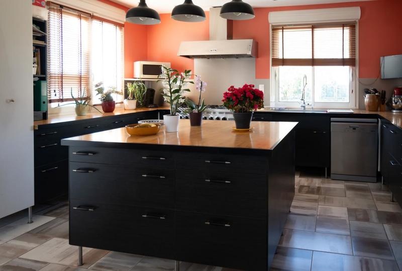 Maison - 198 m² - 9 pièces