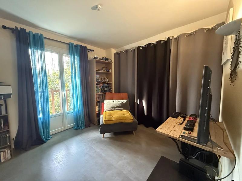 Maison - 142 m² - 7 pièces