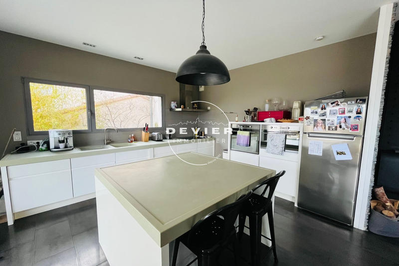 Villa - 170 m² - 5 pièces