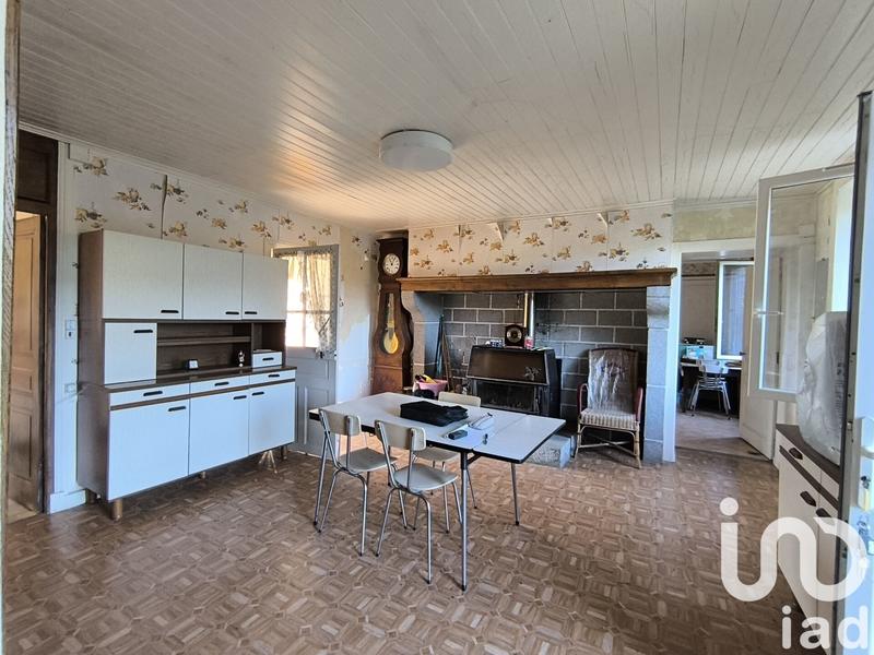 Maison - 90 m² - 8 pièces