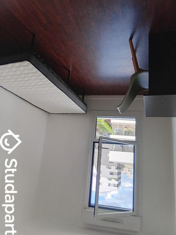 Chambre - 9 m² - 1 pièce