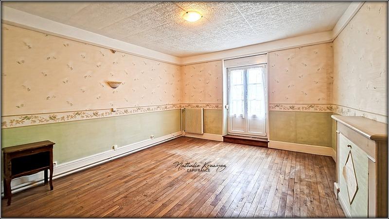 Maison - 218 m² - 7 pièces