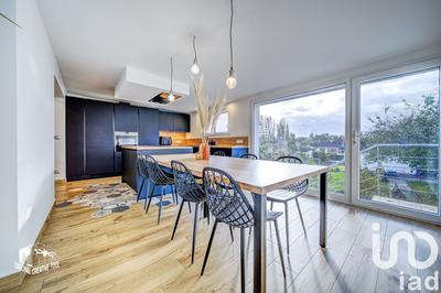 Maison - 103 m² - 4 pièces