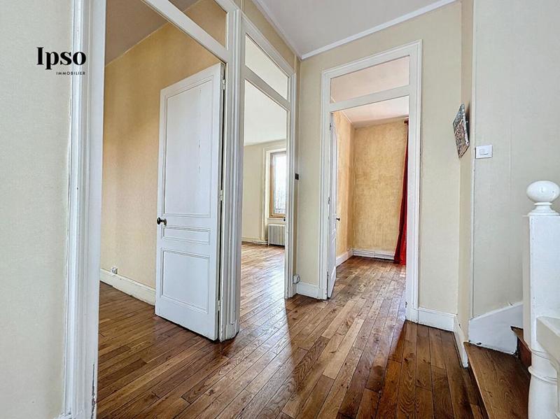 Propriété - 177 m² - 7 pièces