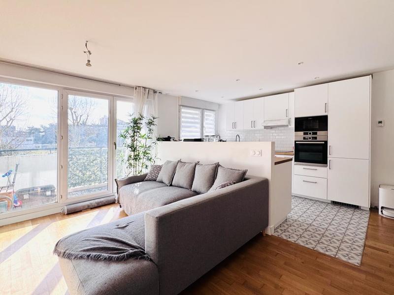 Appartement - 85 m² - 4 pièces