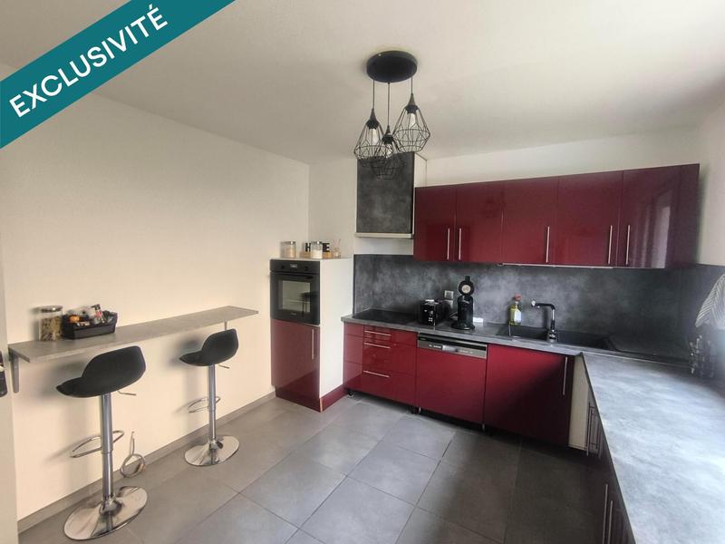 Maison - 104 m² - 4 pièces