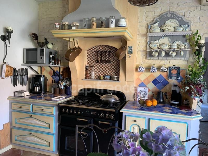 Maison - 174 m² - 11 pièces