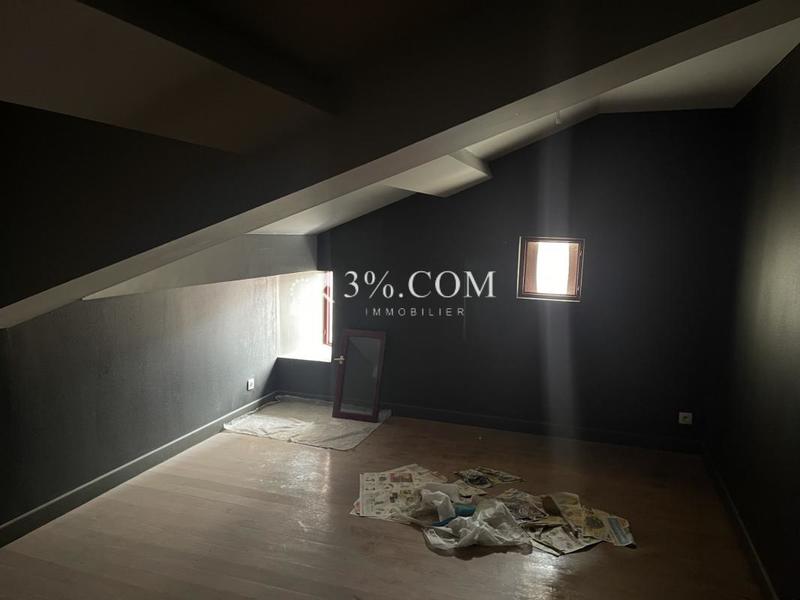 Maison - 102 m² - 6 pièces