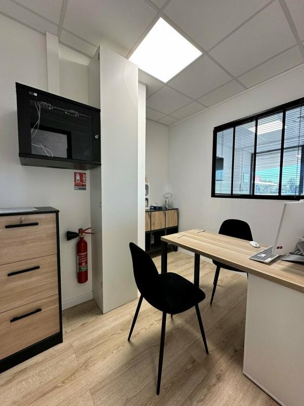 Bureau - 113 m²