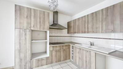 Maison - 78 m² - 3 pièces