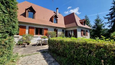 Maison - 183 m² - 5 pièces