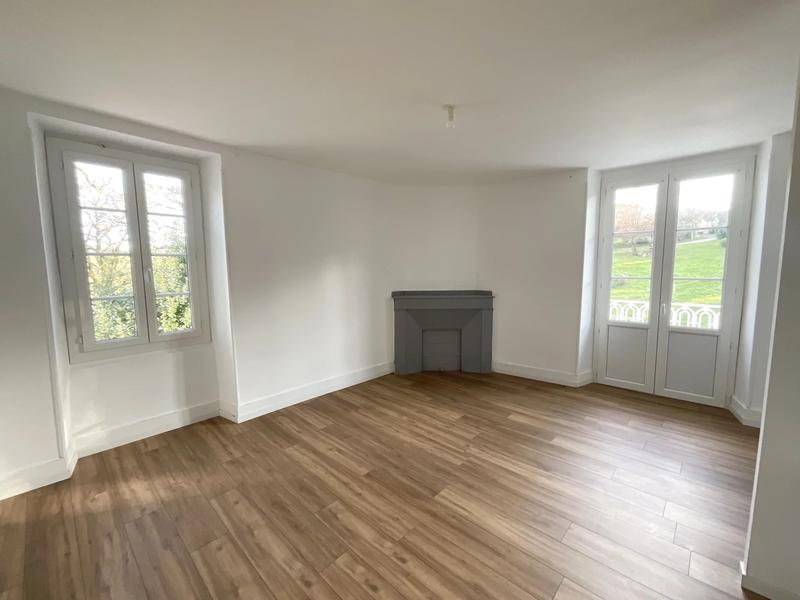 Maison de village - 165 m² - 6 pièces