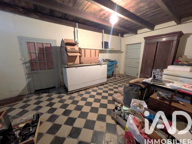 Maison - 217 m² - 7 pièces