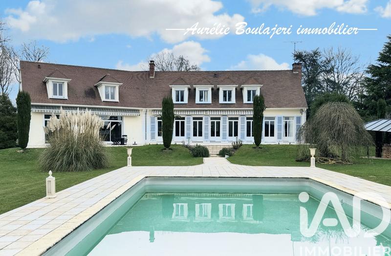 Maison - 400 m² - 10 pièces